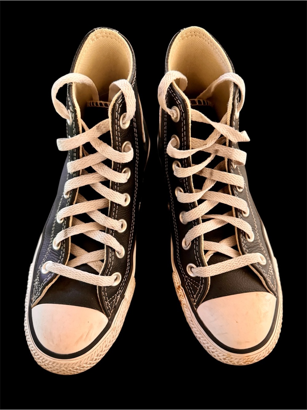 🖤 Converse Chuck Taylor All Star Leather High Top sneakers 🖤